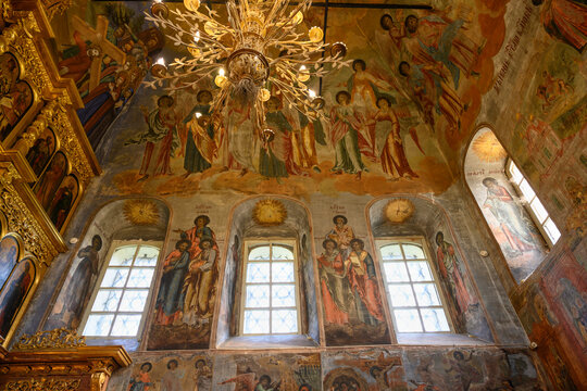 17th century interior painting of the Church of Dimitri Tsarevich On The Blood