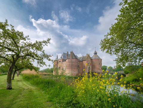 Castle - Kasteel - Ammersoyen, Ammerzoden, Gelderland province, The Netherlands