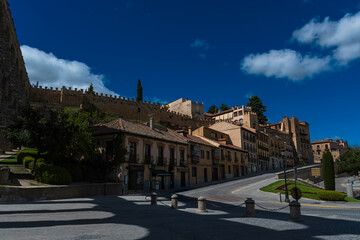 Naklejka premium photographs from Segovia featuring its Gothic cathedral, historic churches, medieval streets, and urban