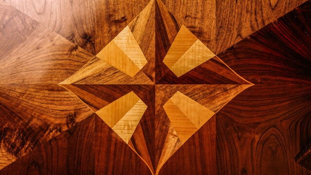 Surface en marqueterie avec bois pr&eacute;cieux
