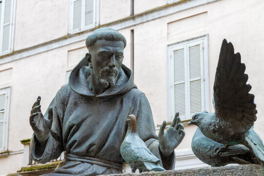 VIGEVANO, ITALY - JANUARY 18, 2026: The bonze fountain of St. Francis of Assisi by Gian Battista Ricci (1913)