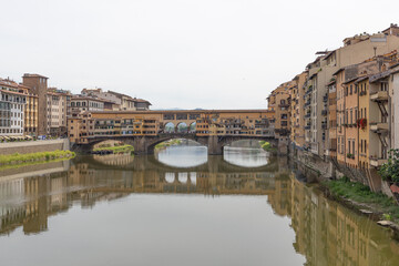 Fototapeta premium Ponte Vecchio in Florenz, Toskana, Italien