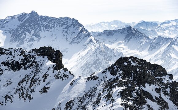 Peaks and mountains in winter, Sellraintal, Stubai Alps, K&uuml;htai, Tyrol, Austria