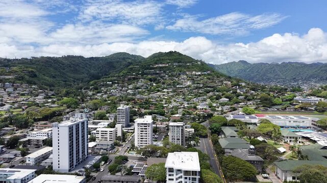 View of residential housing in Makiki and Manoa Valley area near Punahou in Honolulu on Oahu, Hawaii.