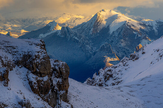 Winter mountain panorama in Fuented&eacute;, Spain at sunset