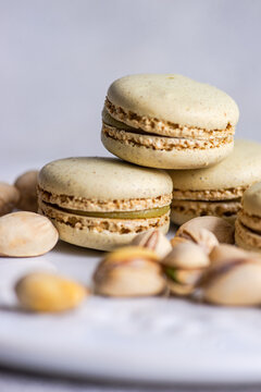 Pistachio macaron delight with a sweet flavor