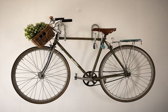 Le vieux v&eacute;lo