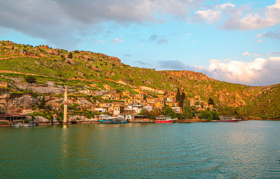 The scenic sunset views of the sunken minaret near Rumkale, a ruined fortress on the Euphrates, located in the province of Gaziantep and 50 km west of Şanlıurfa, Turkey