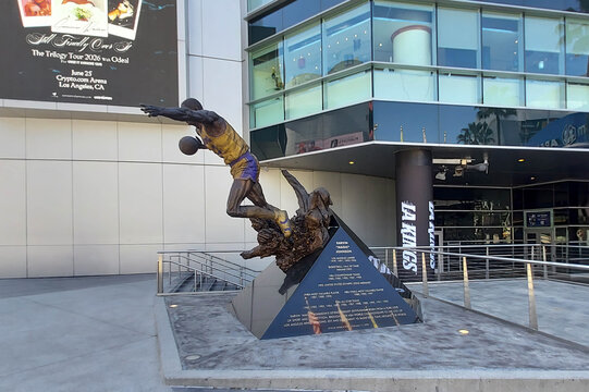 Magic Johnson Statue Outside Crypto.com Arena