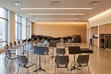 Fototapeta premium Institutional Learning Space With Organized Tables