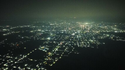 CUIDAD DE NOCHE  (CITY AT NIGHT) © Veramon