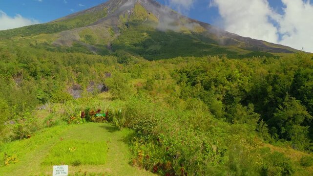 Mayon Volcano_Legazpi_Luzon_Philippines_01