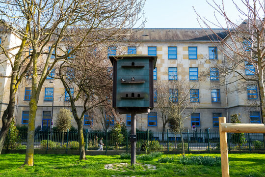 Le parc de Choisy dans le treizi&egrave;me arrondissement de Paris en France