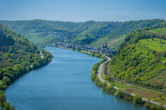 Mosel bei Brodenbach