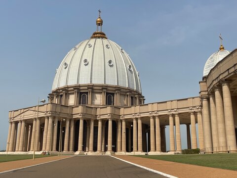 Close-up view of the Basilica of Our Lady of Peace in Yamoussoukro, C&ocirc;te d&rsquo;Ivoire