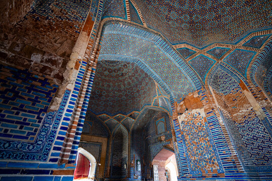 Exploration of intricate tile work and architectural beauty at Shah Jahan Mosque in Sindh region of Pakistan