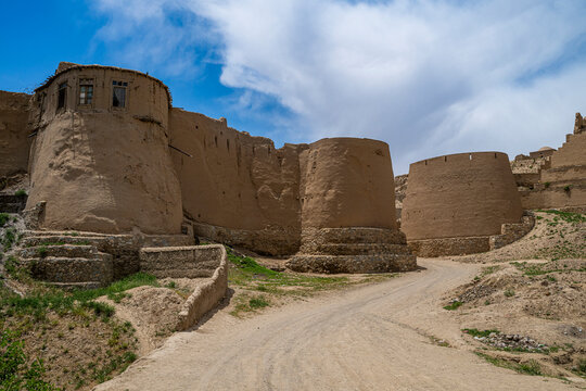 Exploring the historic structures of the Citadel of Ghazni enshrouded in debris and natural landscapes in Afghanistan