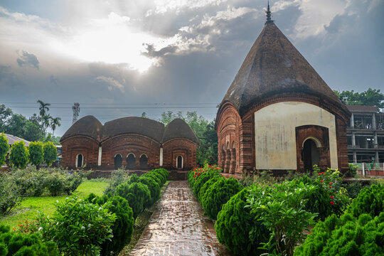 Visit the historic puthia rajbari complex in bangladesh with its temples and gardens