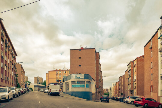 Fachadas de edificios residenciales en Madrid