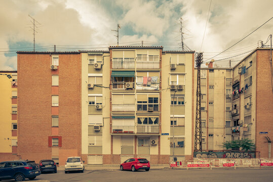 Fachadas de edificios residenciales en Madrid