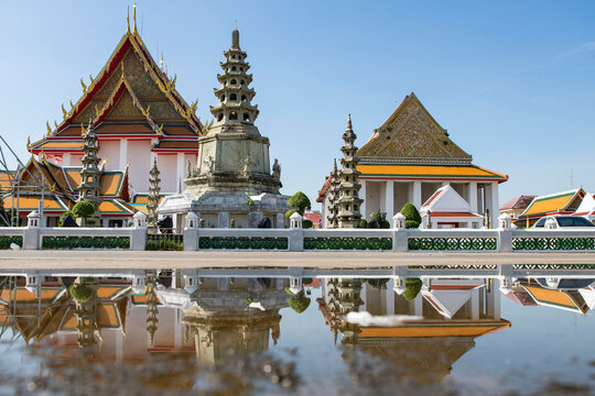 THAILAND BANGKOK WAT KALAYANAMIT WORAMAHAWIHAN