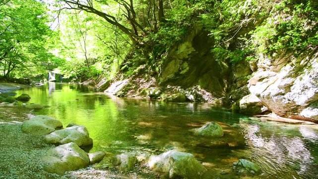 栃木県那須塩原市　木の俣園地を流れる木の俣川