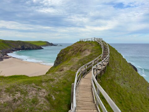road to the sea