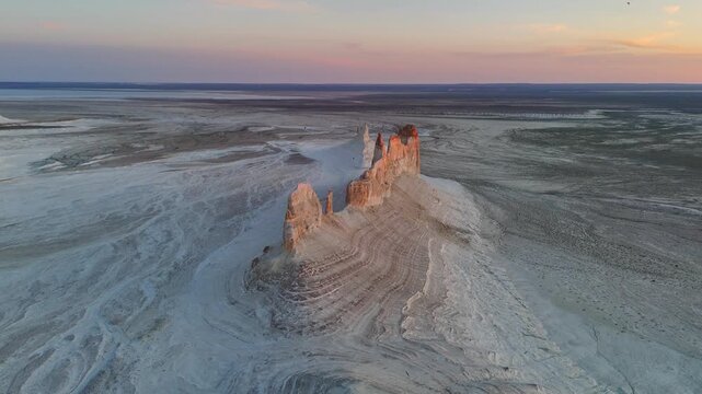 Bozzhyra is a tract in the western part of the Ustyurt Plateau on the Mangyshlak Peninsula in the Mangystau Region of Kazakhstan