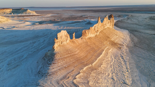 Bozzhyra is a tract in the western part of the Ustyurt Plateau on the Mangyshlak Peninsula in the Mangystau Region of Kazakhstan
