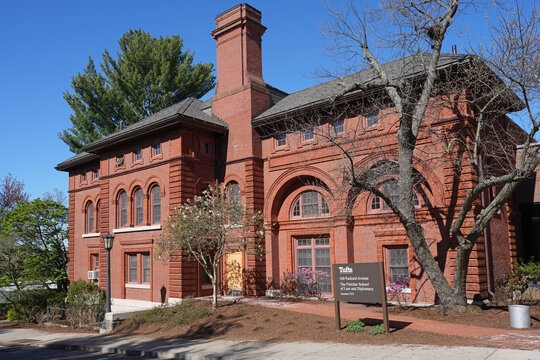 Building of the Fletcher School of Law and Diplomacy at Tufts University