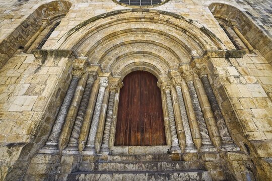 Saint Tiago Church, Portal, Plaza do Comercio square, Coimbra, Beira, Portugal
