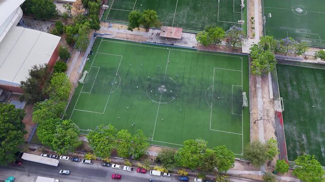partido de futbol en cancha de M&eacute;xico