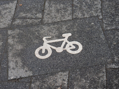 kleines Piktogramm im Form eines Fahrrades