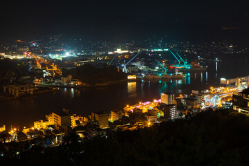 Fototapeta premium 日本の風景 広島 尾道の夜景（PEAK展望台からの眺望）