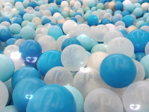 3d render of a blue and red balloons