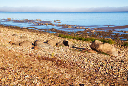 Rocky beach on Lake Ilmen