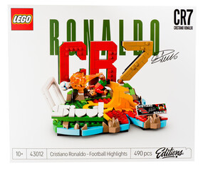 Obraz premium Dortmund - Deutschland 14. Mai 2026 - Lego Set CR7 Ronaldo 