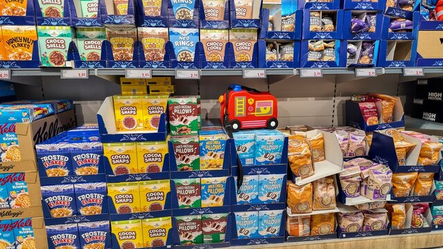 a food supermarket shelf