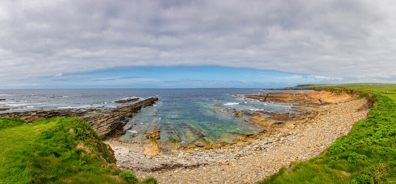 Petite crique rocheuses proche de Brough of Birsay