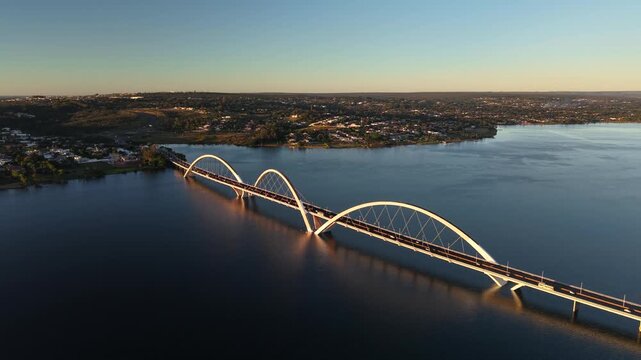 Juscelino Kubitschek Bridge, inaugurated in 2002 over Lake Parano&aacute; - Bras&iacute;lia, Distrito Federal, Brazil