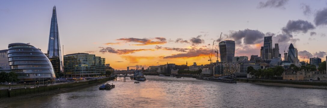 Modern high-rise buildings, More London Riverside, in the back The Shard, London, England, Great Britain