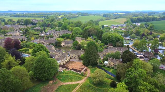 Bibury Village Overview Cotswolds England 4K