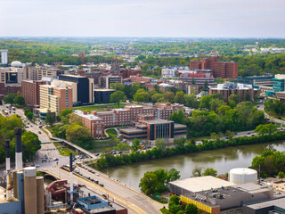 Obraz premium Aerial View Of Iowa City Downtown Iowa
