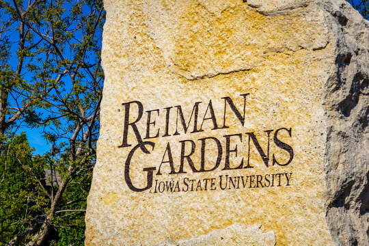 Reiman Gardens Entrance Iowa State University
