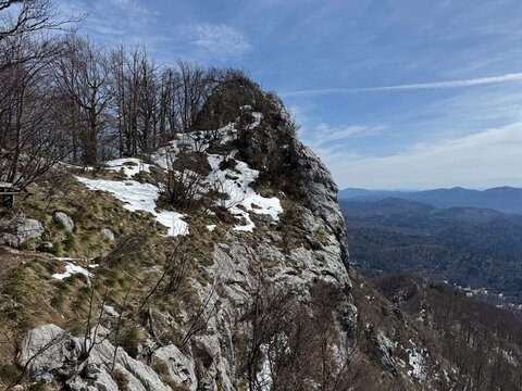 The last remnants of spring snow on the mountain and in the Klek Botanical Reserve - Ogulin, Croatia (Posljednji ostaci proljetnog snijega na planini i u botaničkom rezervatu Klek - Ogulin, Hrvatska)
