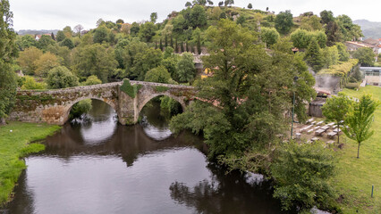 Fototapeta premium Ponte de Vilanova arch bridge spanning Arnoia River in Allariz