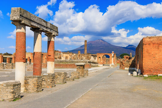 The Forum of Pompeii and Mount Vesuvius. Pompei near Naples, in the Campania region of Italy.