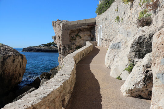 chemin des douaniers au Cap d'Ail