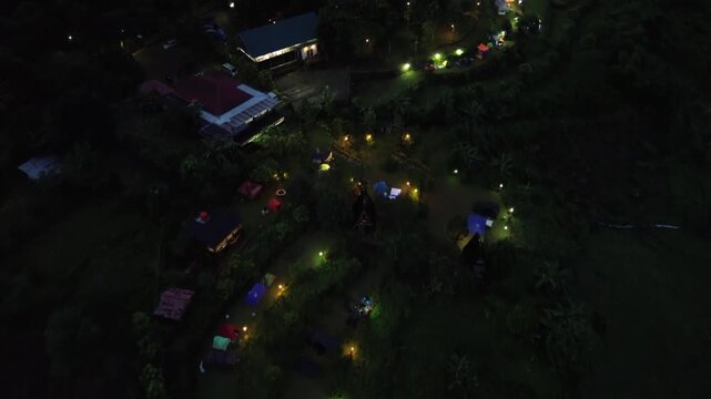 Glamping Malam Hari