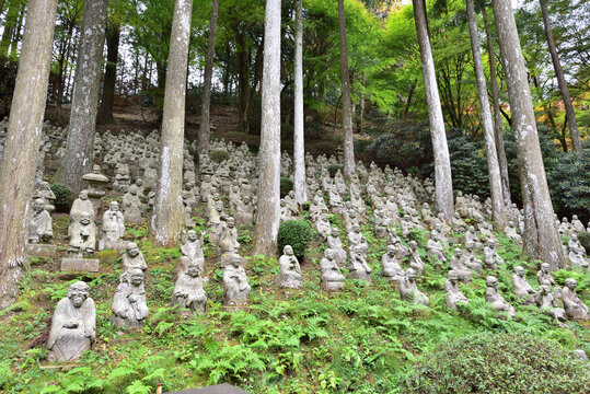 Raizan sennyoji Taihioin is the most famous landmark in Itoshima, Fukuoka Prefecture, Japan